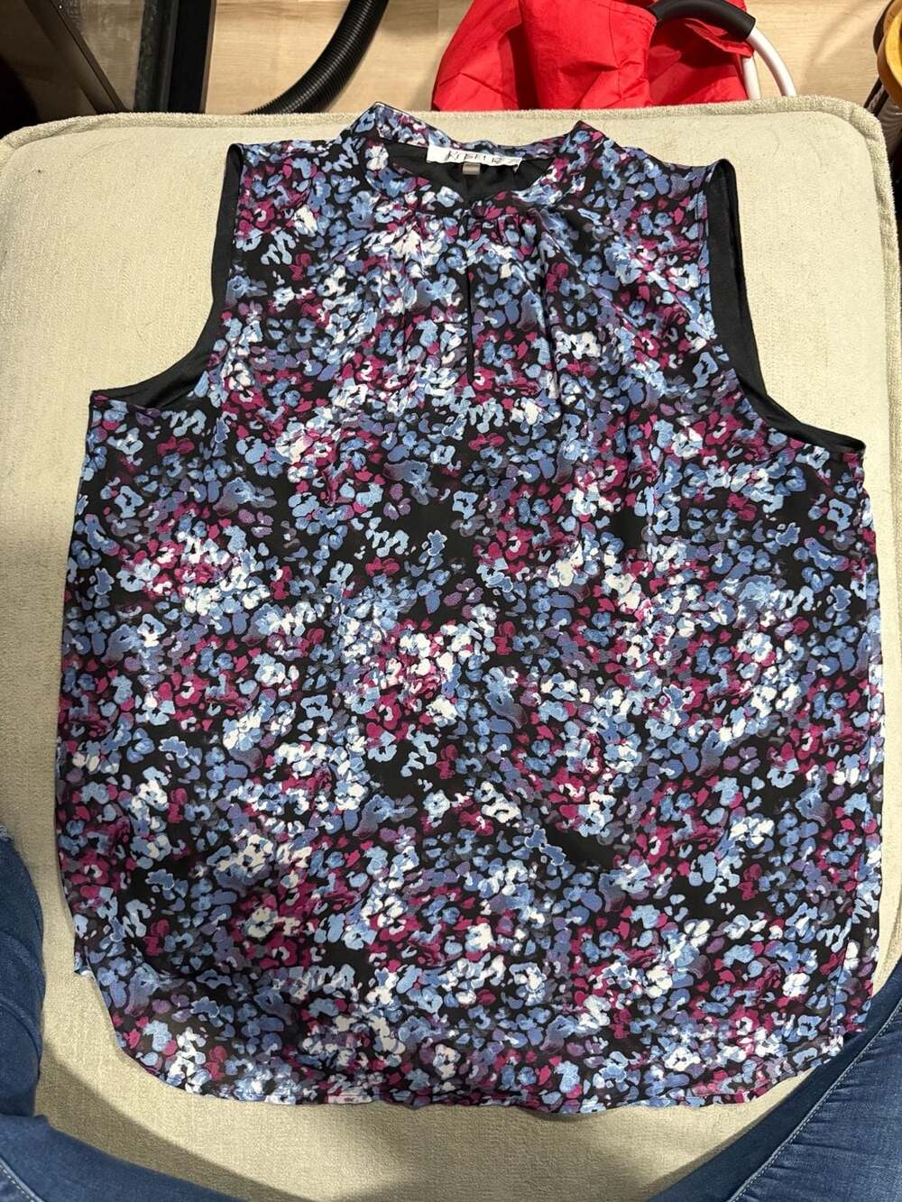 Kasper Keyhole Blouse Size M Blue Floral Sleeveless Top